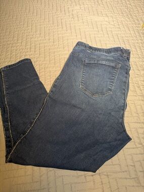 Wit & Wisdom 16W Jeans with gold stitching